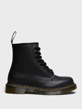 1460 Boots in Black Smooth