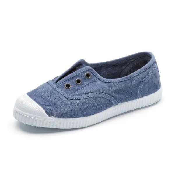 Cienta Laceless Canvas Sneaker